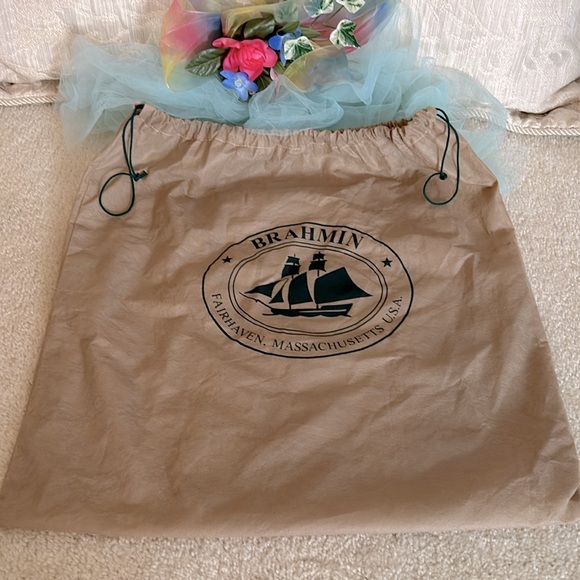 Brahmin Bucket Handbag Neutral Taupe - Picture 11 of 15